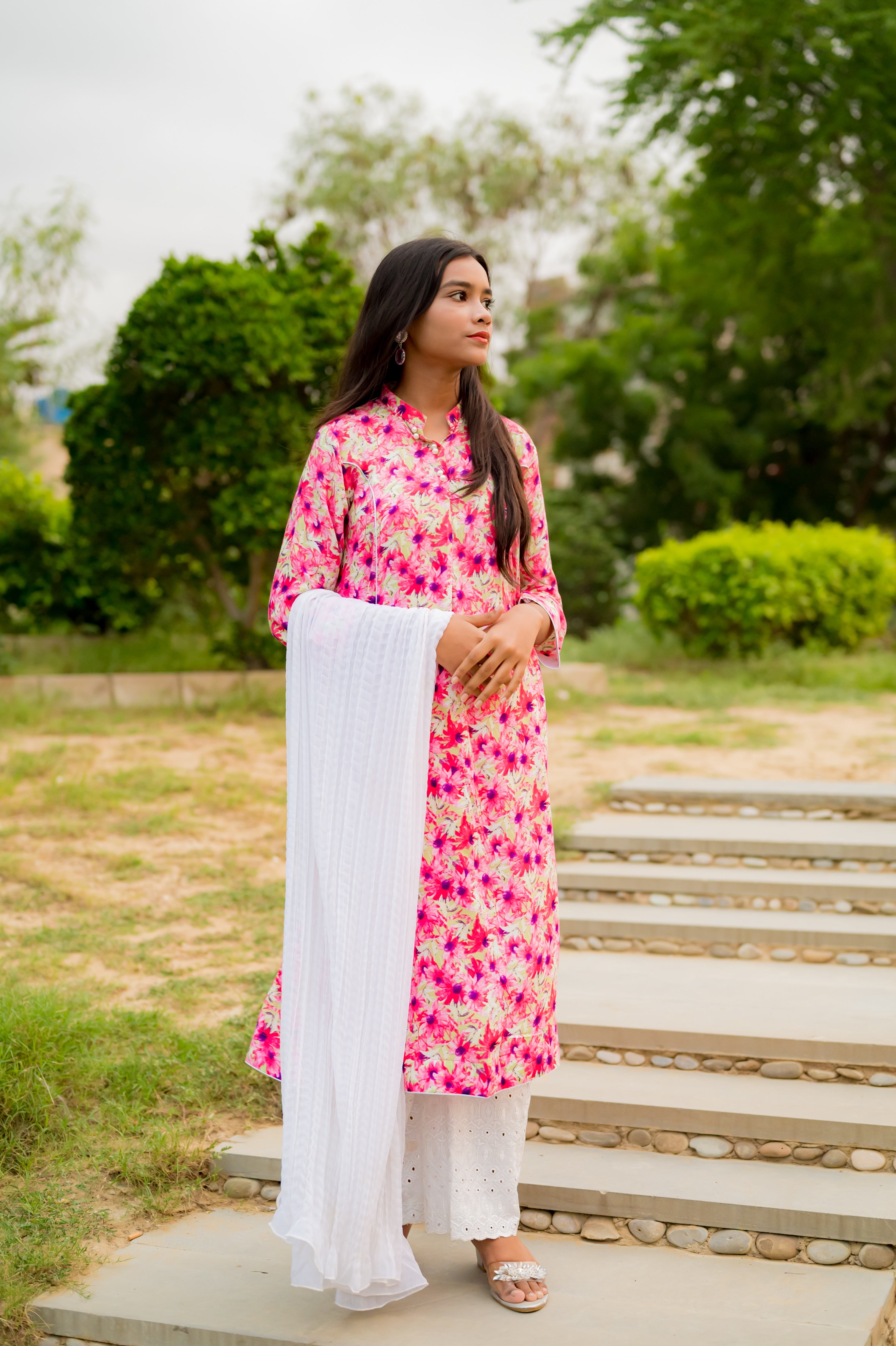 Pale Base Linen Self Print Floral 1 Piece Air Line Shirt