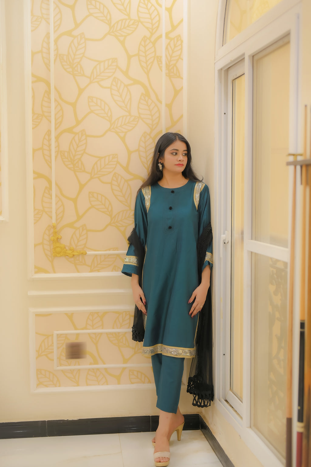 Teal Royal Glow 2 Piece Suit