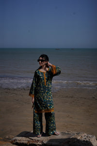 Elegant Green Floral Set