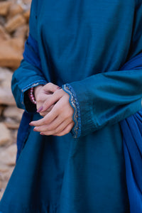 رنگِ وقار لباس